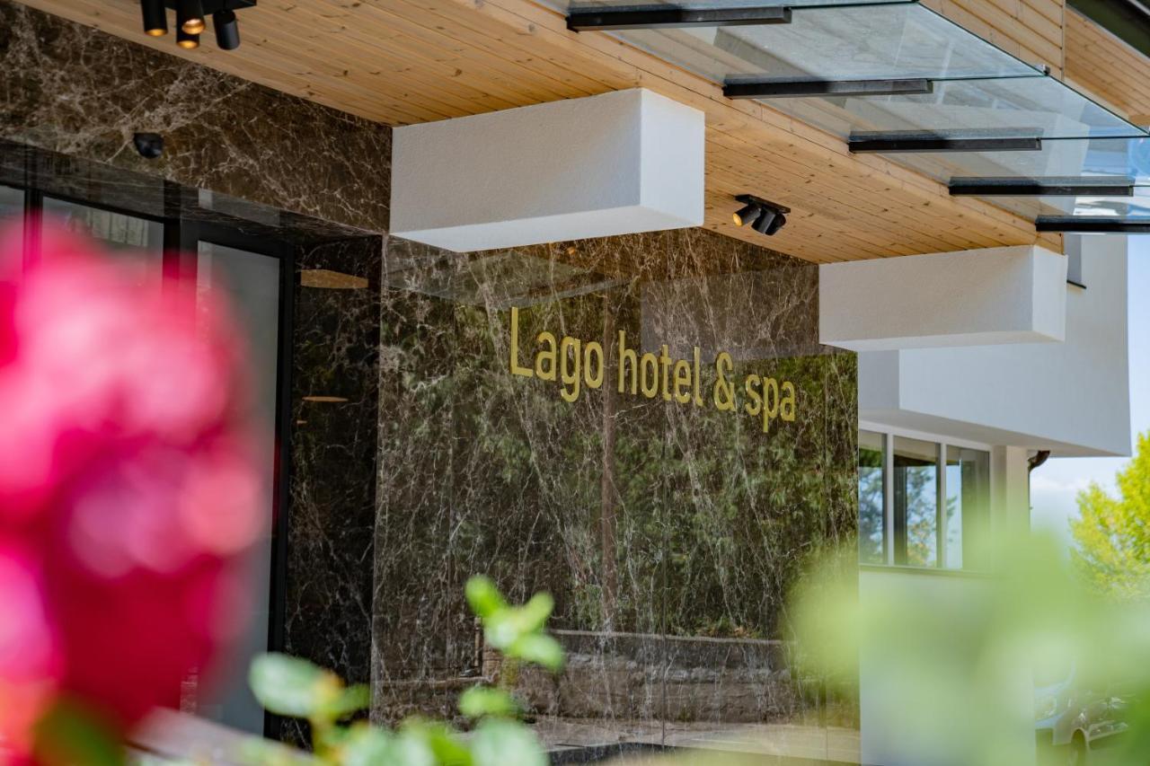 Lago Hotel Lagadin Kültér fotó