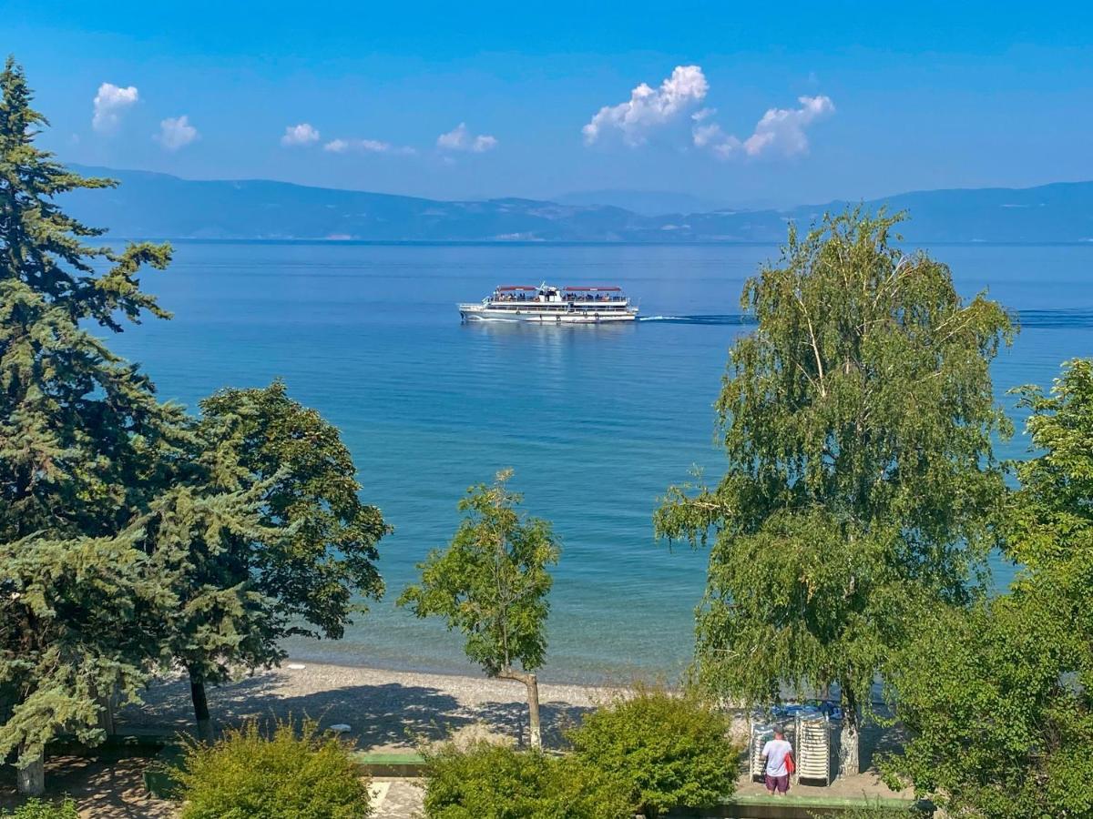 Lago Hotel Lagadin Kültér fotó
