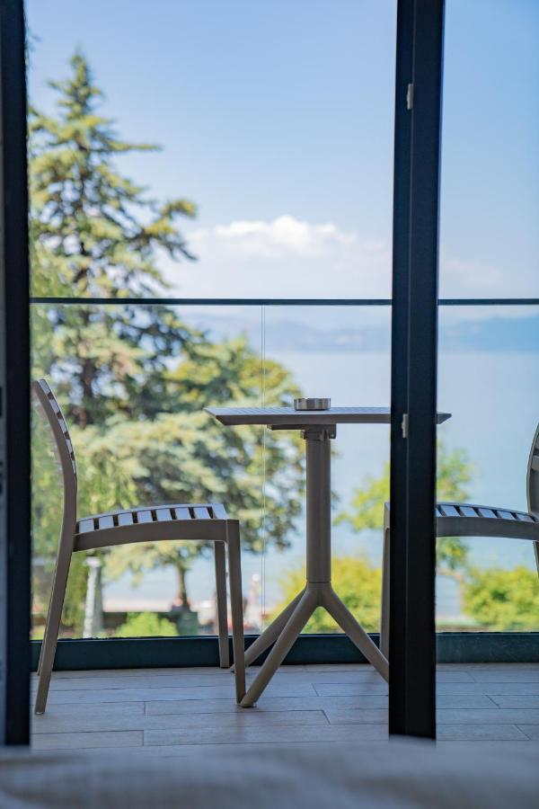 Lago Hotel Lagadin Kültér fotó